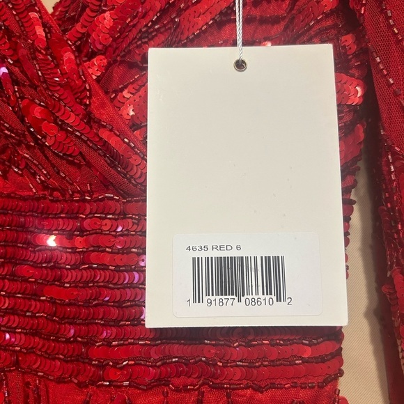 Mac Duggal 4635 NWOT EMBELLISHED FAUX WRAP OPEN BACK GOWN - Picture 7 of 8